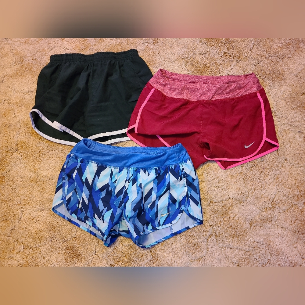 BUNDLE NIKE SHORTS 3